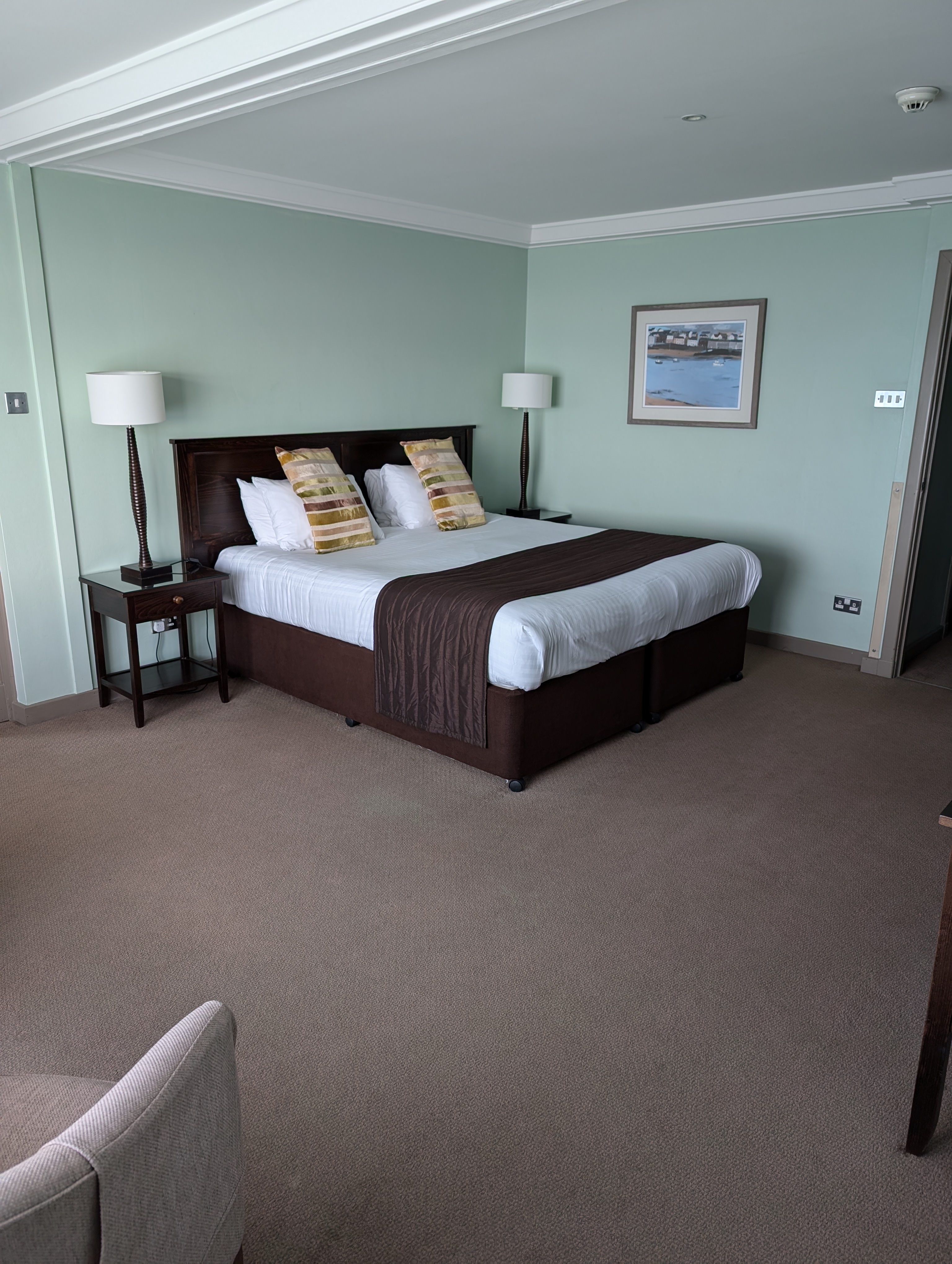 BLENHEIM apartment bedroom view
